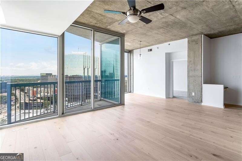 3324 Peachtree RD NE 2518