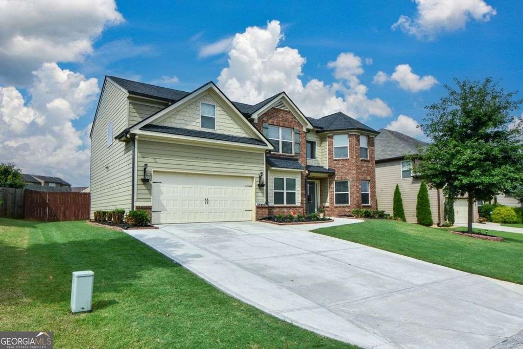 Photo of 4675 Orchard View Way, Cumming, GA 30028 (MLS # 10813946)
