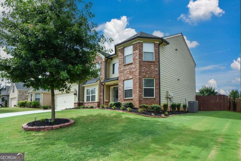 Photo of 4675 Orchard View Way, Cumming, GA 30028 (MLS # 10813946)