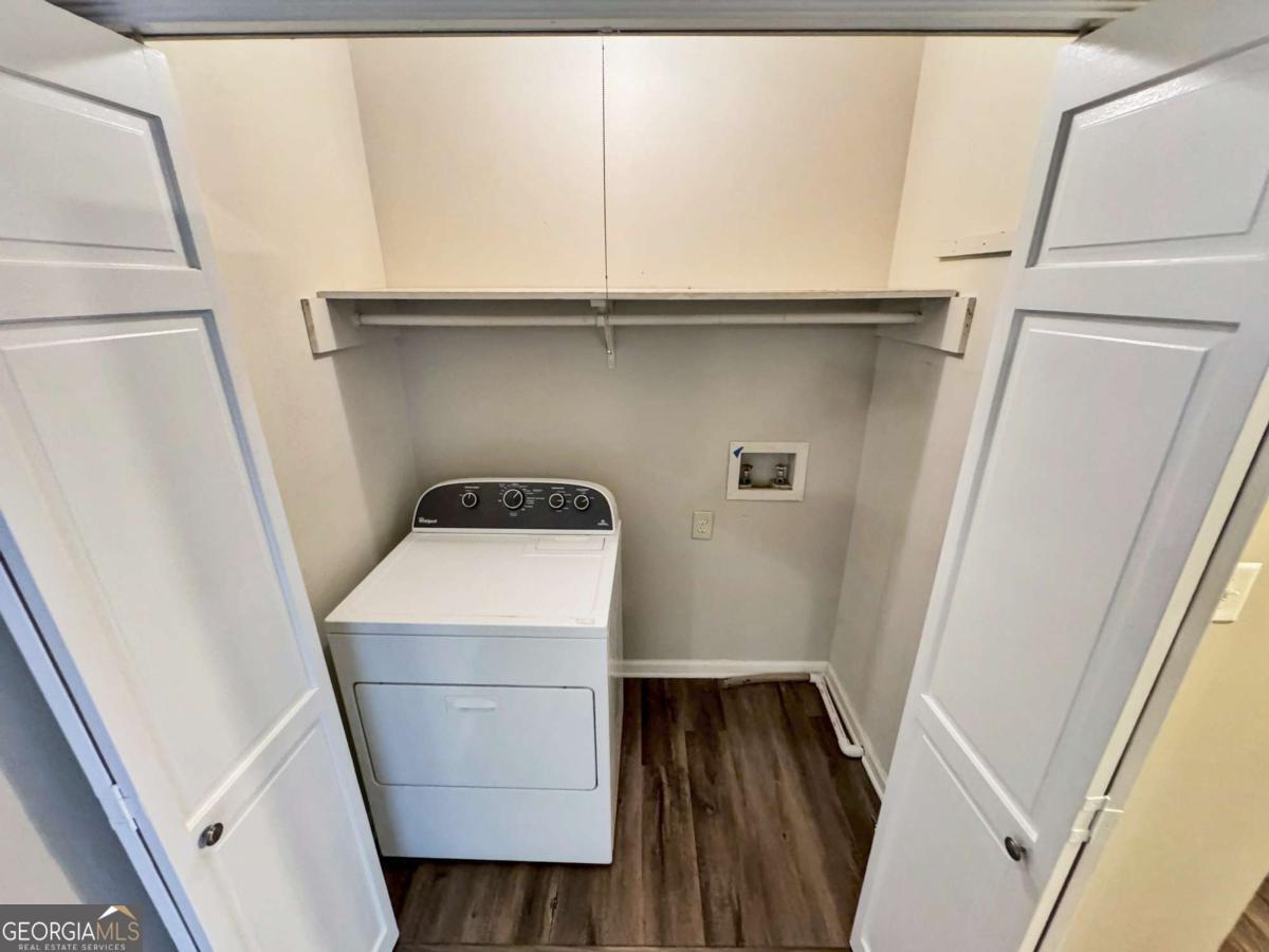 Falcon Crest I - Residential Lease