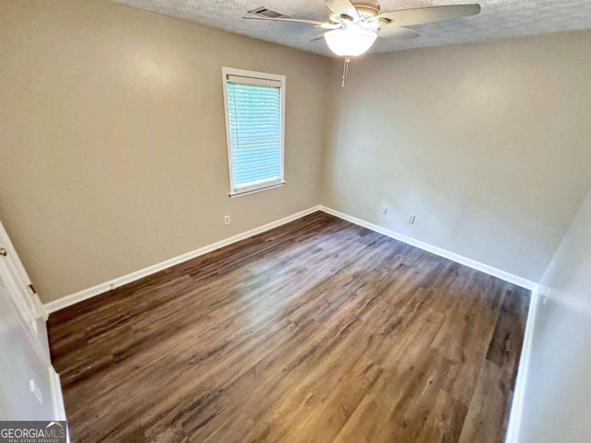 Falcon Crest I - Residential Lease
