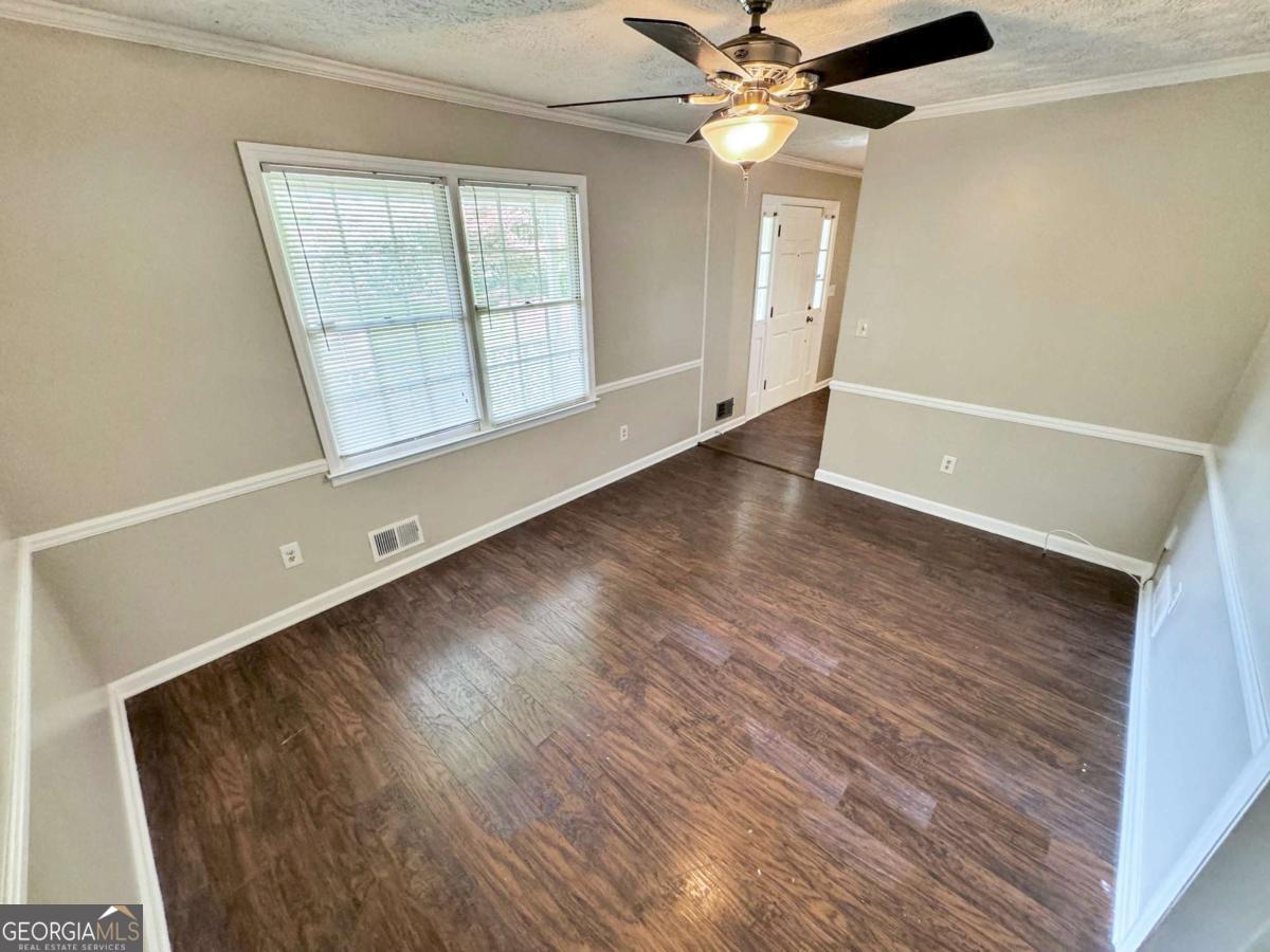 Falcon Crest I - Residential Lease