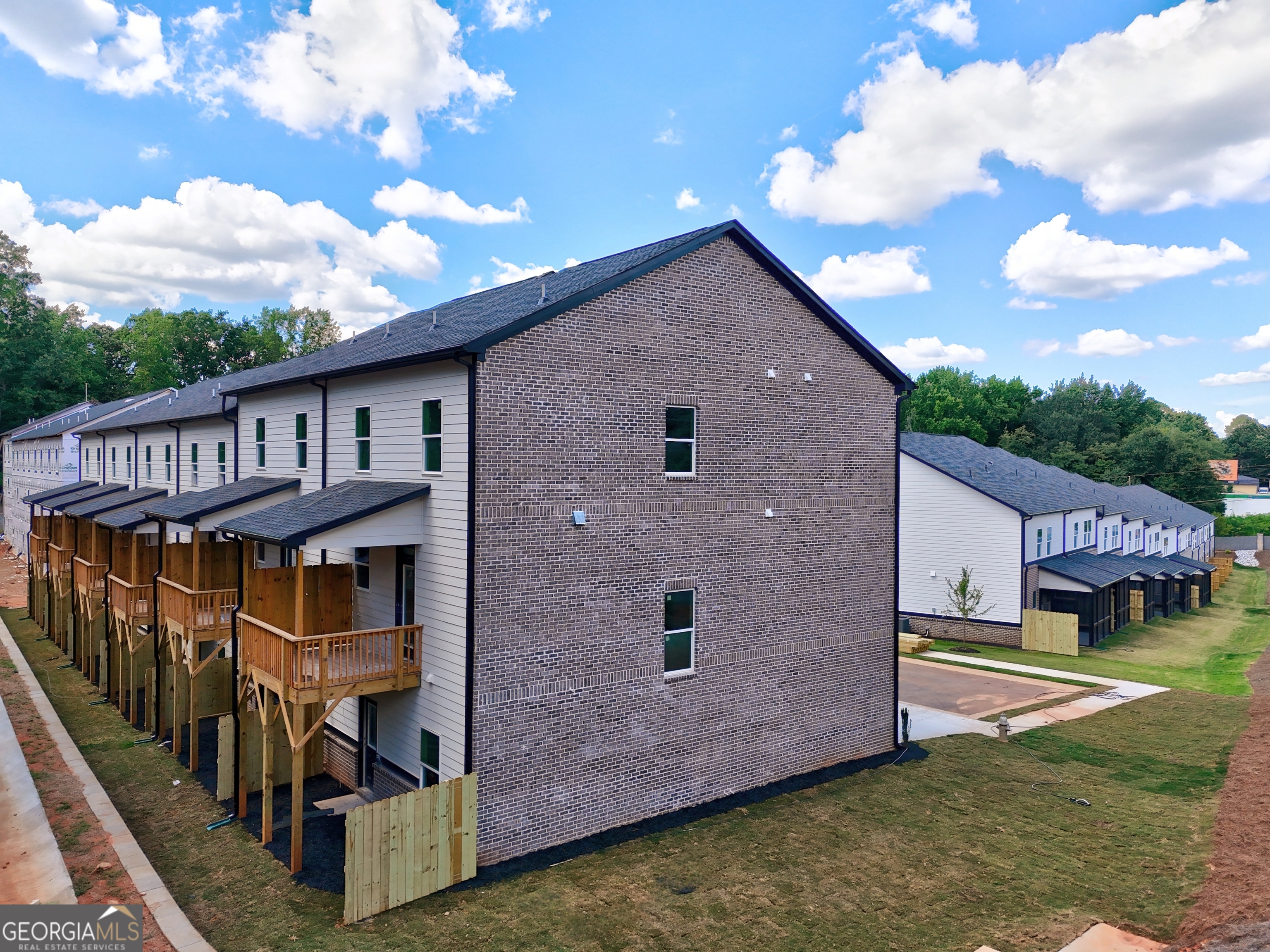 2 Rock Park WAY 13
