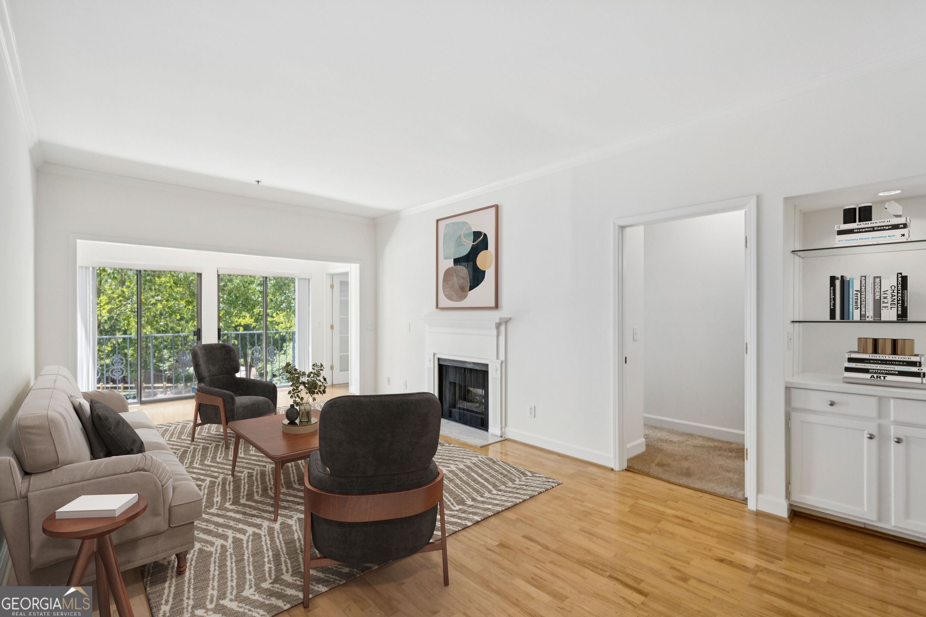 2921 Lenox RD NE 106