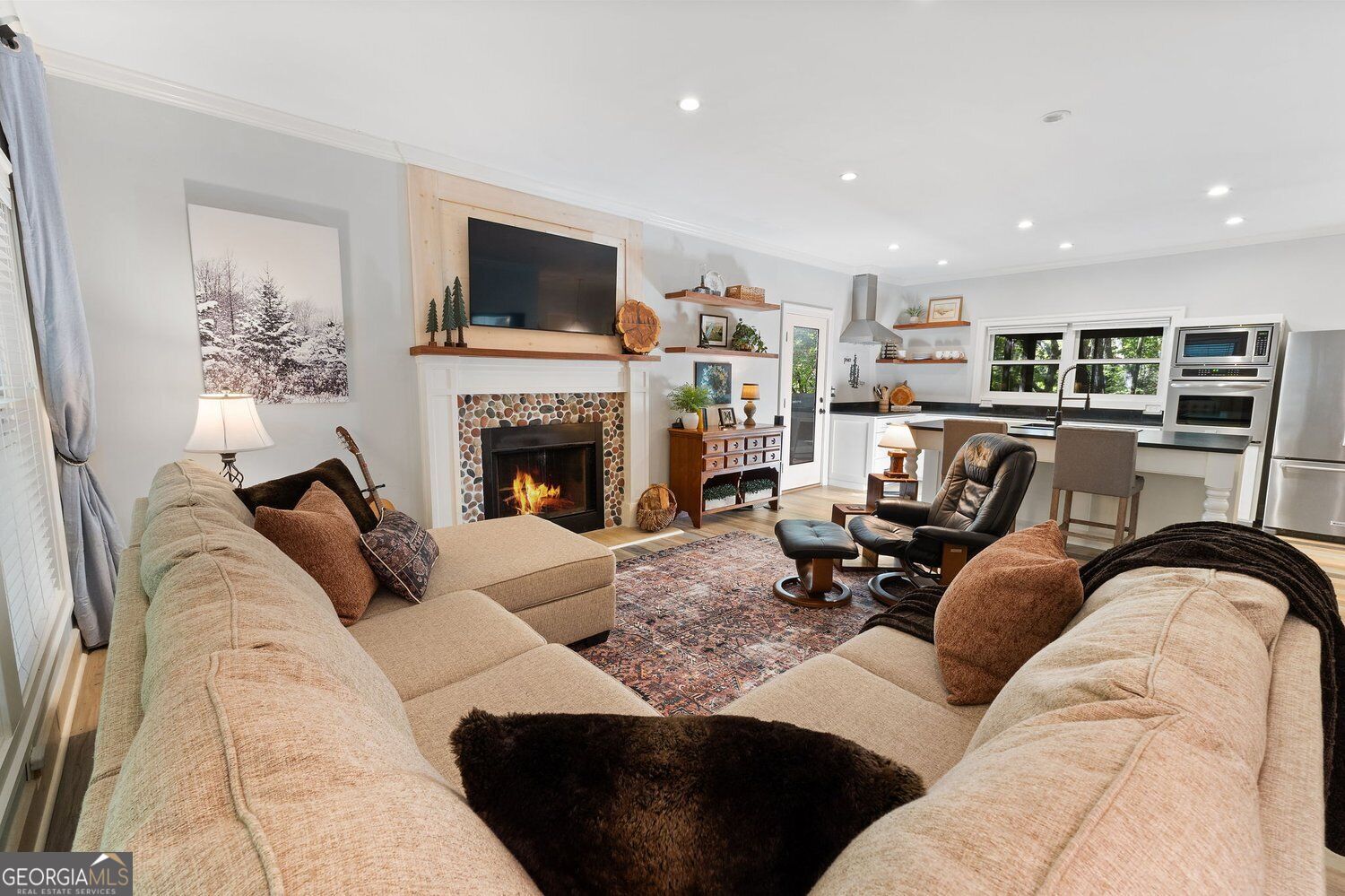 2451 Quail Cove Dr.