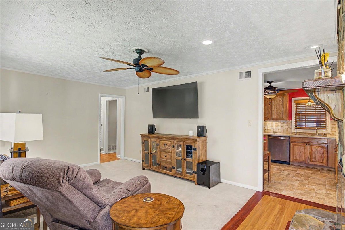 154 Azalea AVE