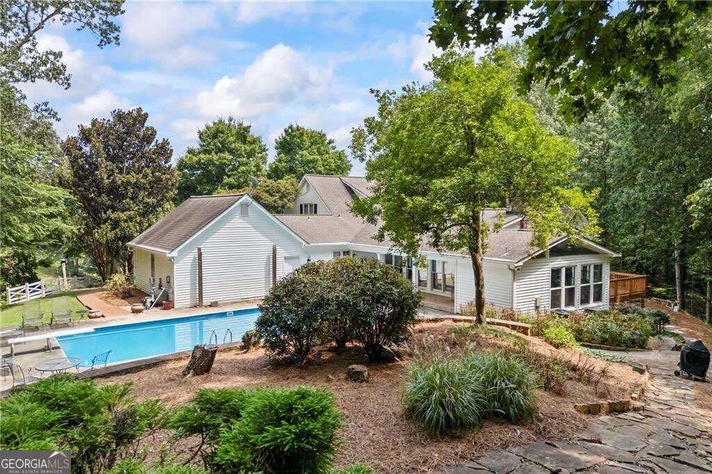 1044 Hutchings Mountain RD