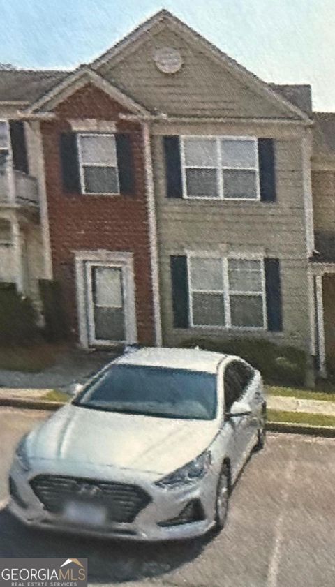 2873 Deerwood DR SW Atlanta GA 30331