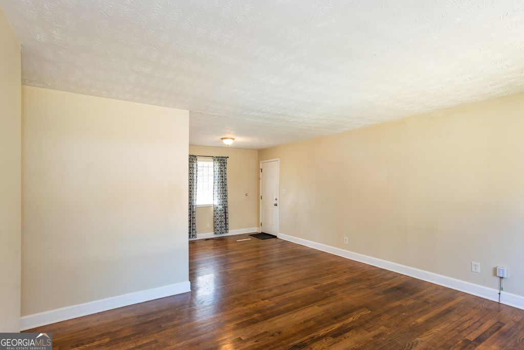 Photo of 491 Oak Drive SE, Atlanta, GA 30354 (MLS # 10651374)