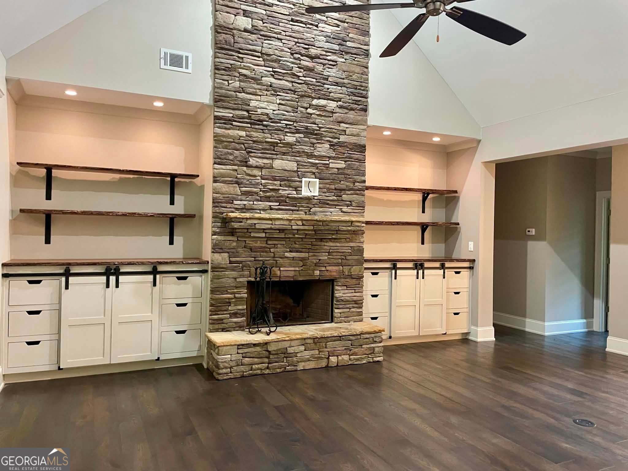 497 Oak Forest DR