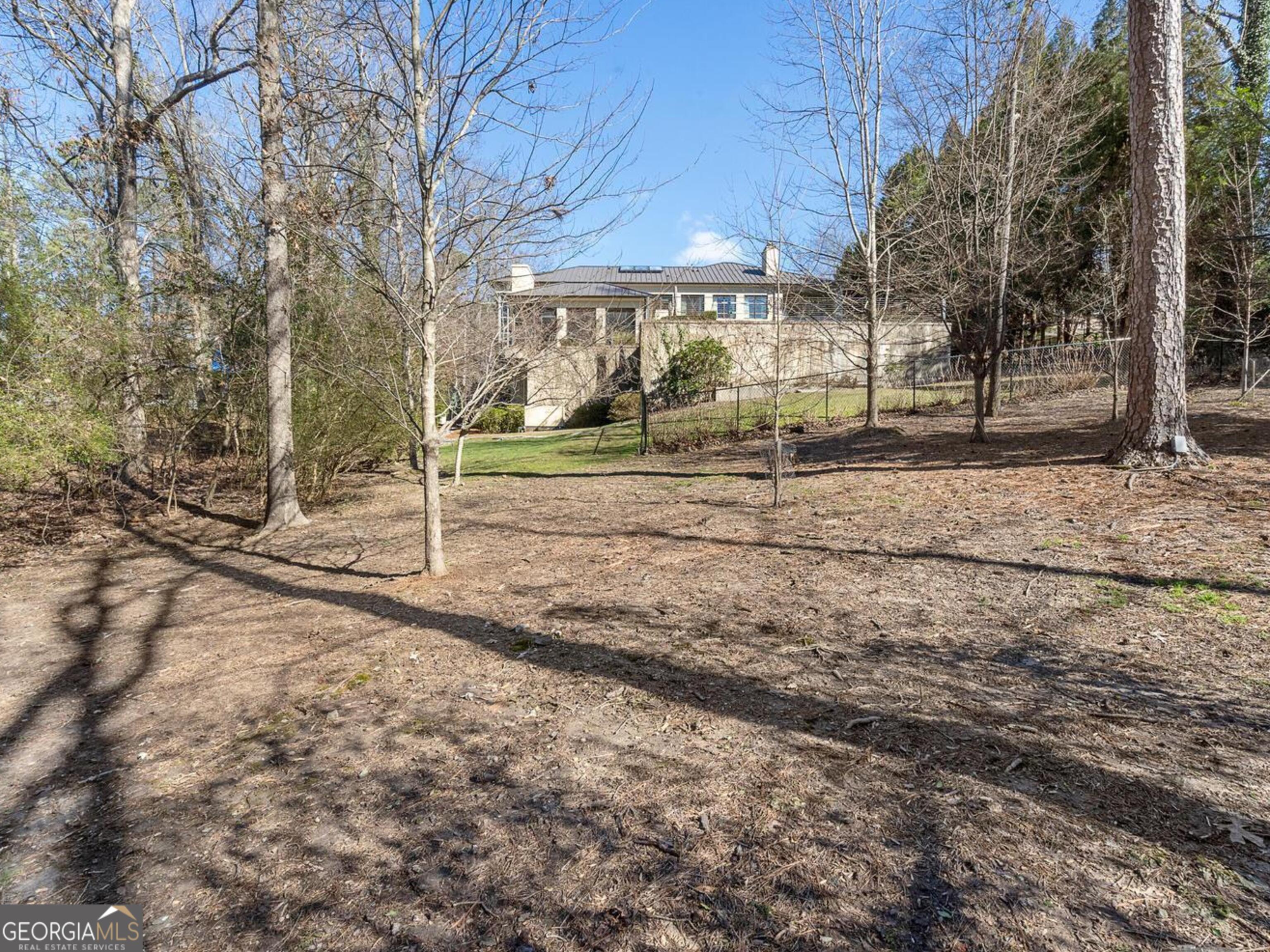 1500 W Wesley RD NW