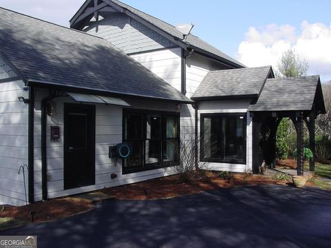 4184 Ridgecrest TRL Hiawassee GA 30546