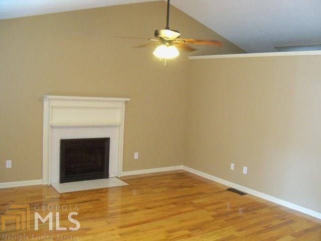 Camden Woods - Residential