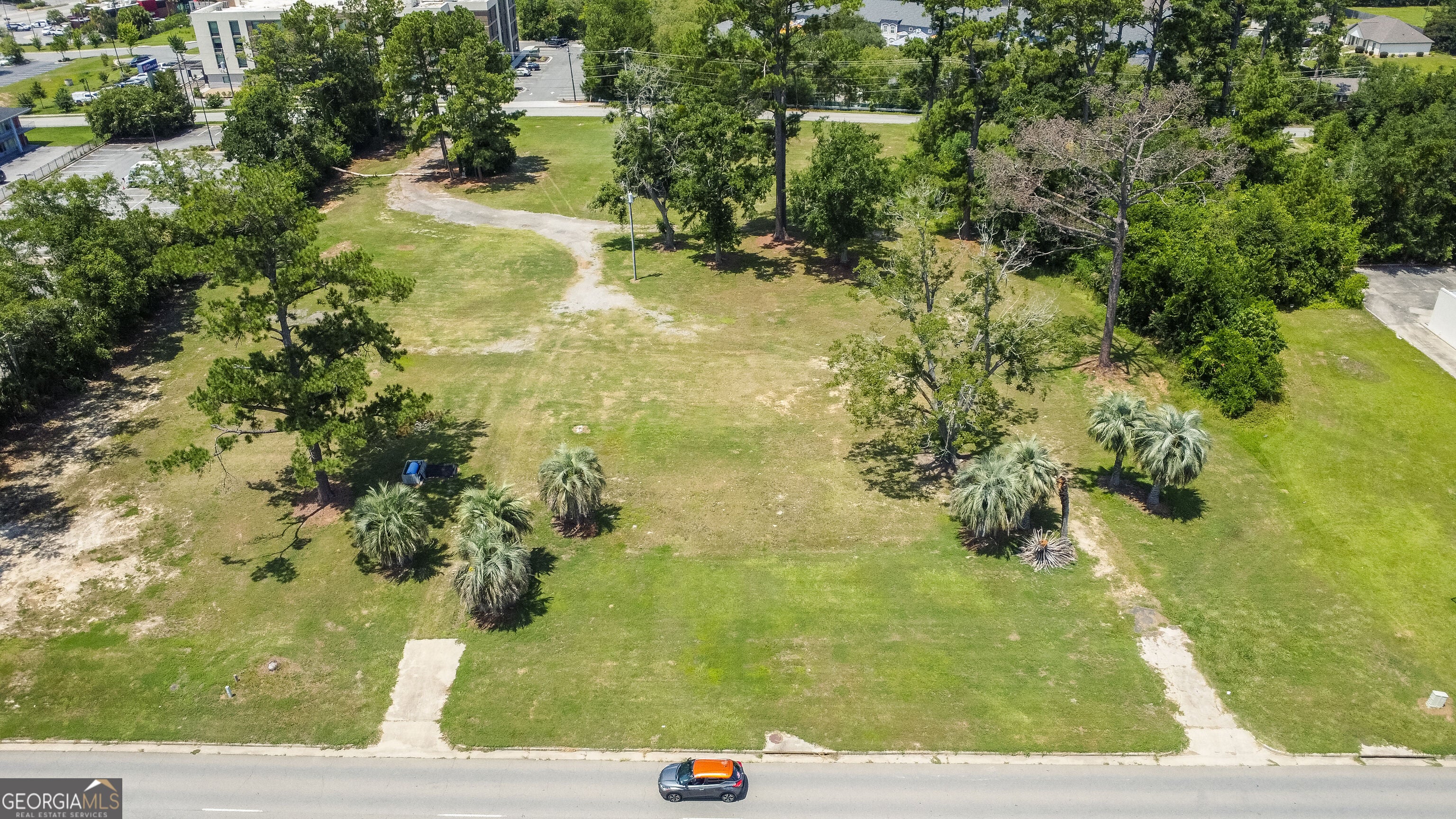 1705 Ellis Dr