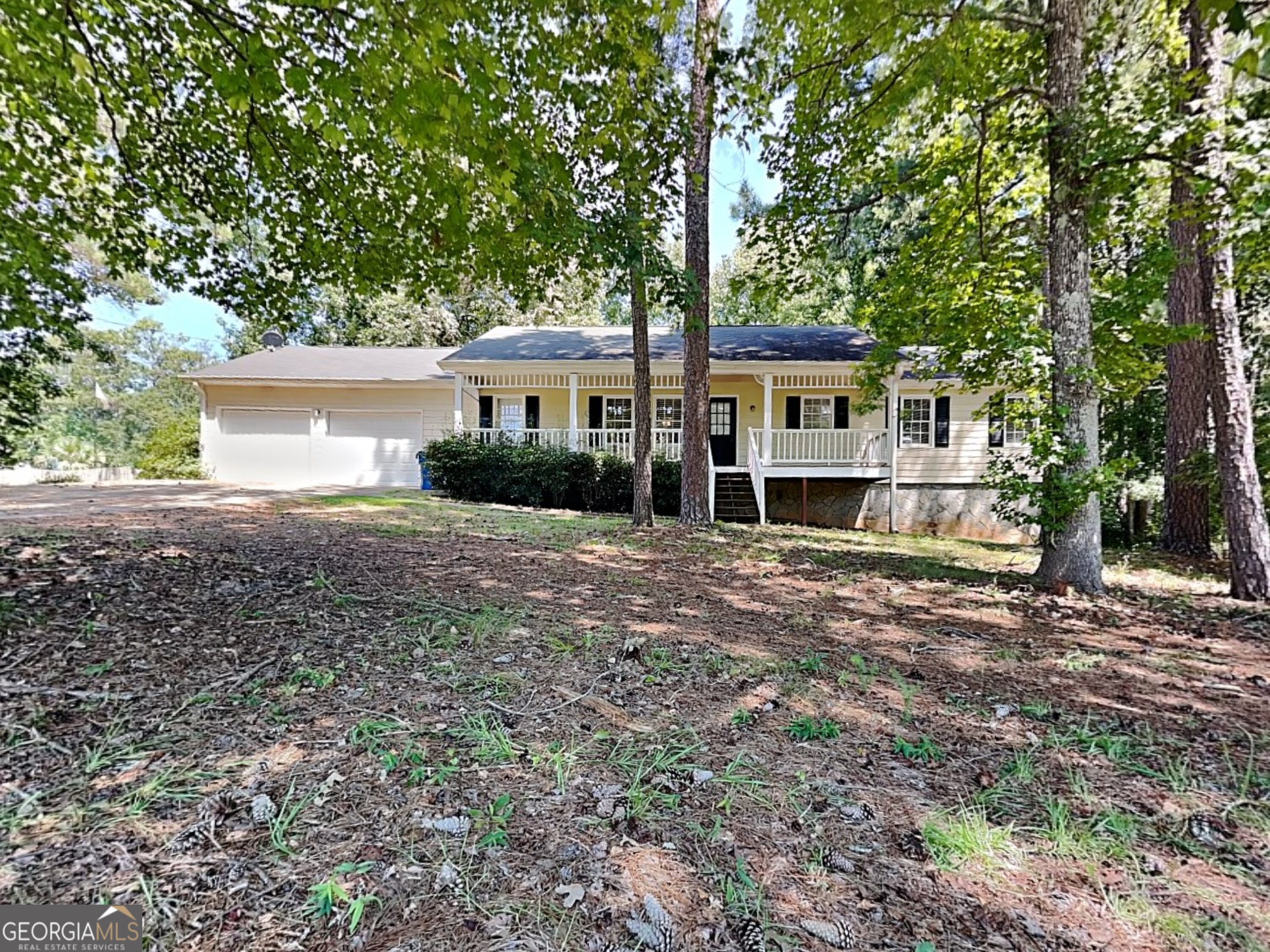 Charming 3-bed, 2-bath ranch on nearly an acre. Enjoy the rocking chair front porch, spacious living room with vaulted ceilings, and a cozy fireplace. A separate dining room for family and holidays. The unfinished basement provides great potential for added living space or storage. Quiet neighborhood with easy access to I-75, shopping, and parks