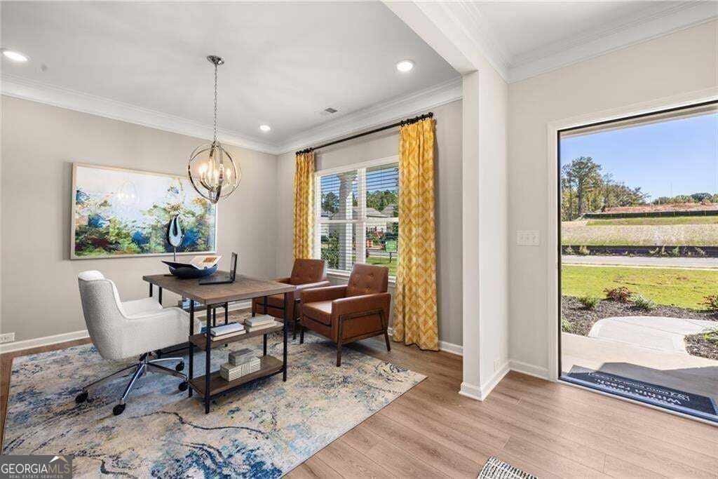 204 Oakmont DR