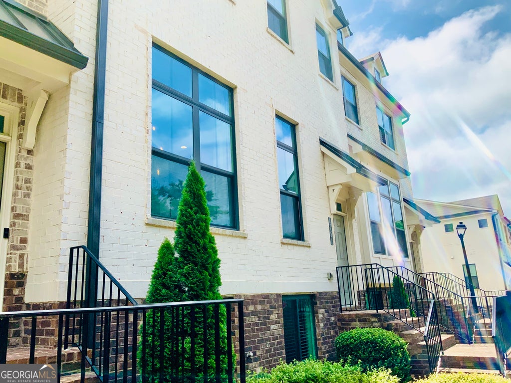 Photo of 830 Fair View Circle, Roswell, GA 30076 (MLS # 10780886)