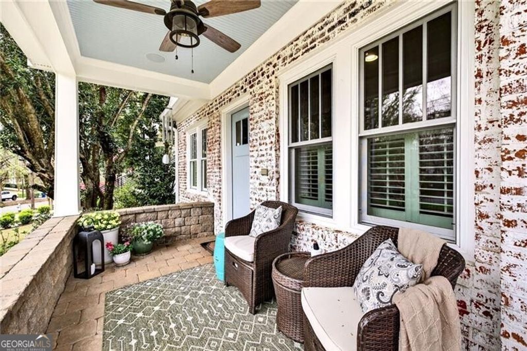 Photo of 1298 Lanier Boulevard NE, Atlanta, GA 30306 (MLS # 10718136)