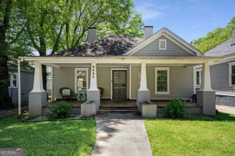 Photo of 1272 Oakland Terrace SW, Atlanta, GA 30310 (MLS # 10674112)