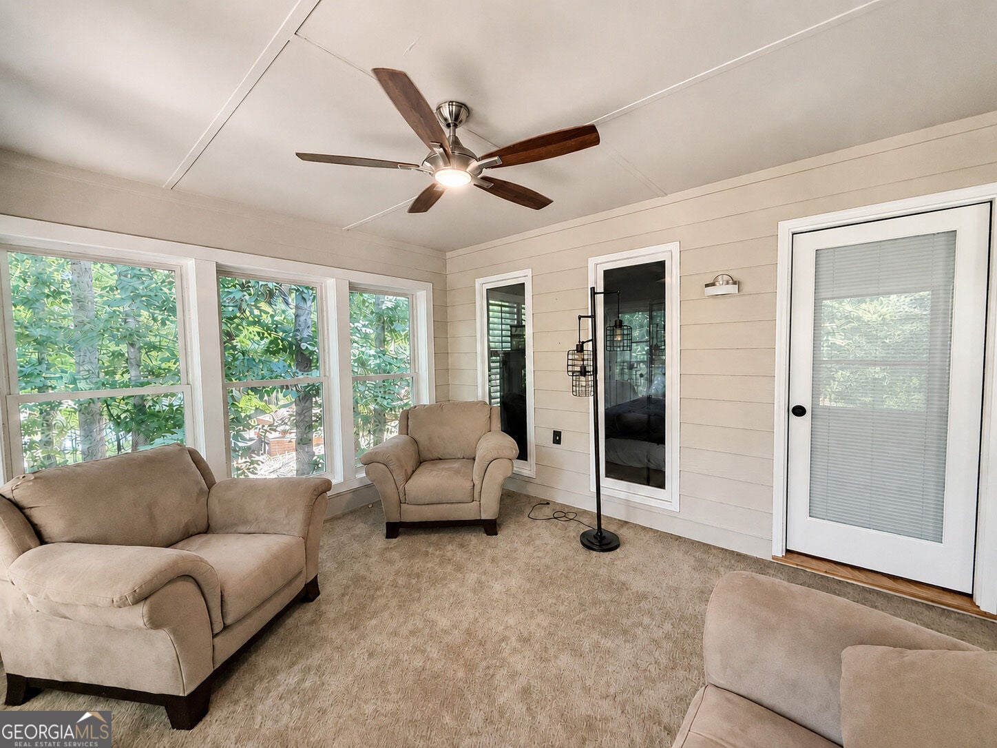 201 Hickory Hill LN