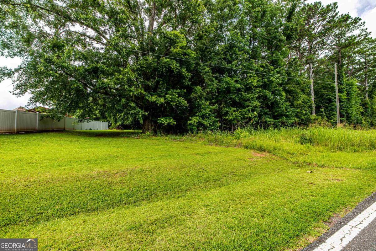 104 Lakeview DR