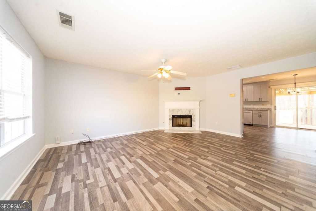 Photo of 811 Sugar Oak Lane, Lawrenceville, GA 30043 (MLS # 10736223)