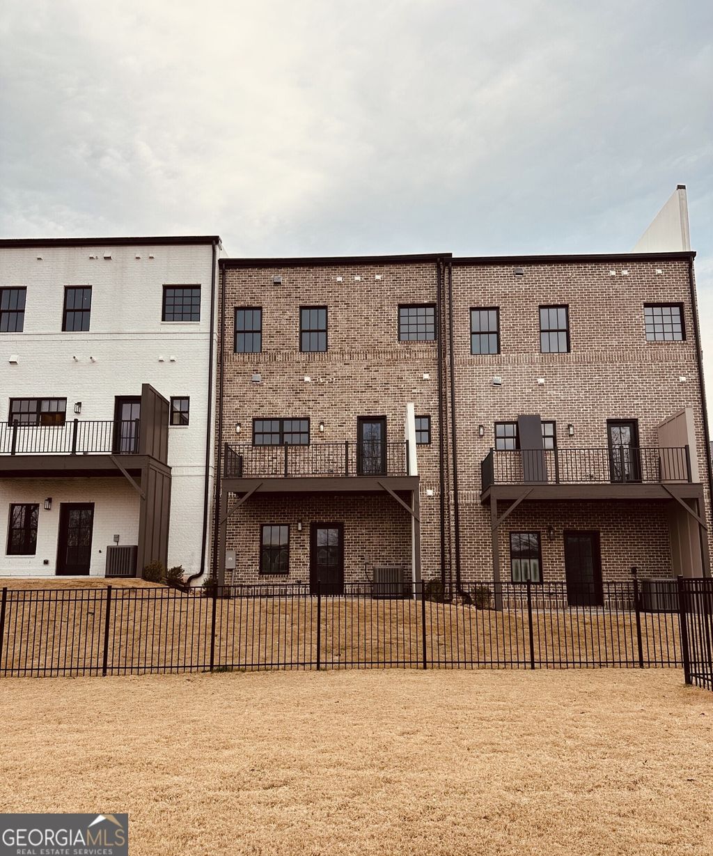 Photo of 339 Sugar View Road, Sugar Hill, GA 30518 (MLS # 10664367)