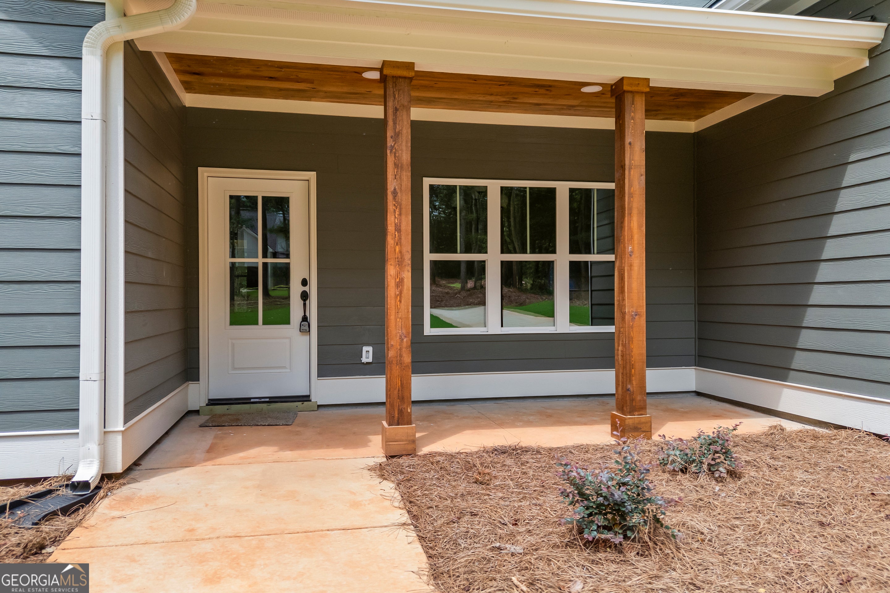 36 Tremont DR