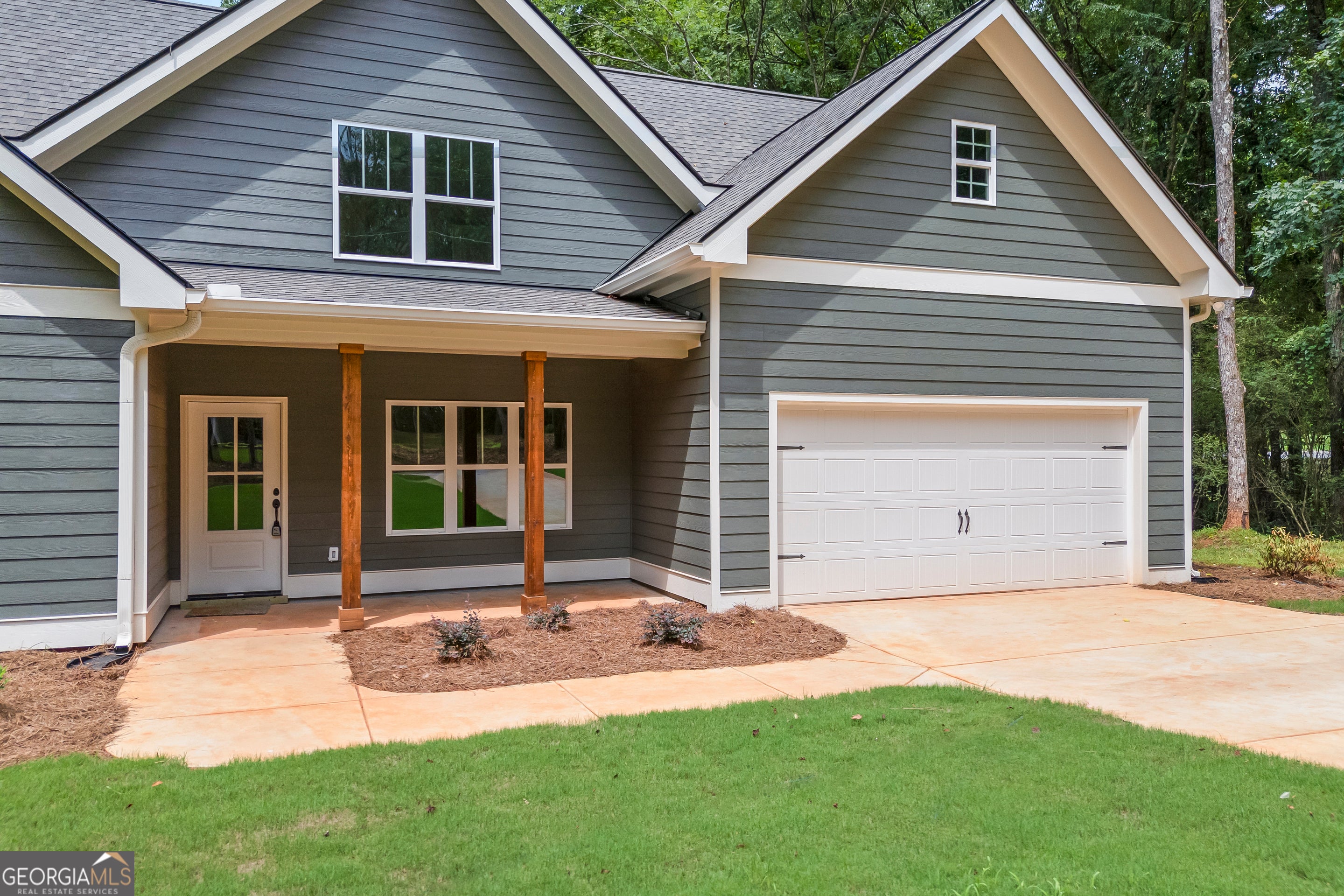 36 Tremont DR