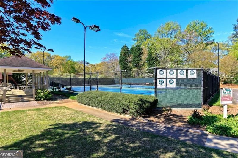 Saddle Brook - Residential
