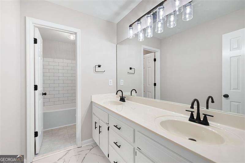 Saddle Brook - Residential