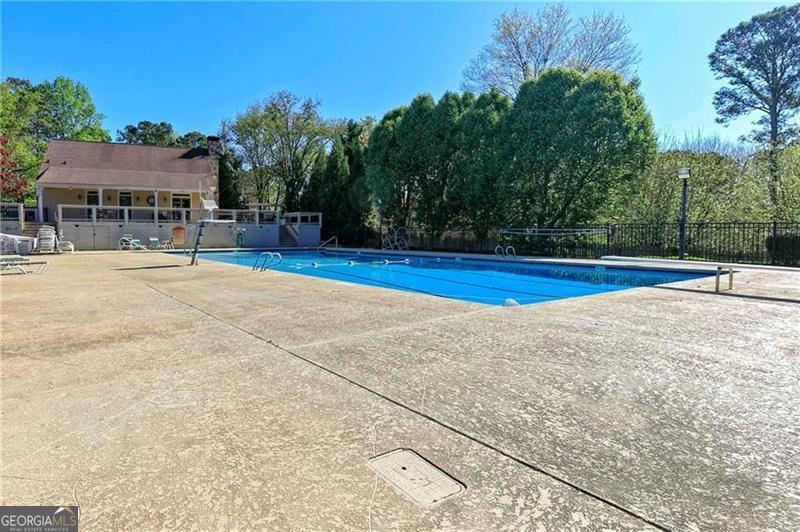 Saddle Brook - Residential