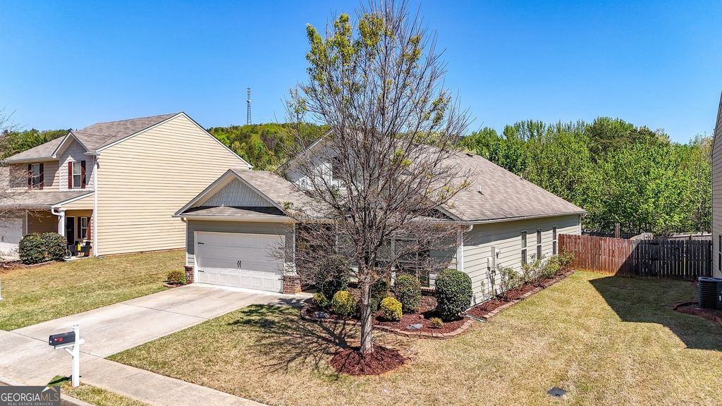 Photo of 11 Canyon Trail SE, Cartersville, GA 30121 (MLS # 10725008)