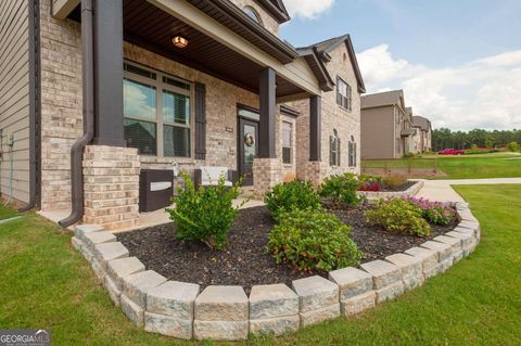 A home in Dacula