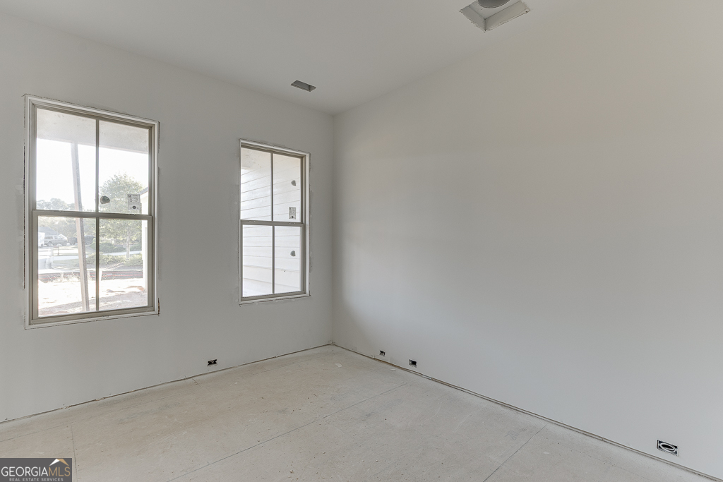 180 Harmony Grove LN