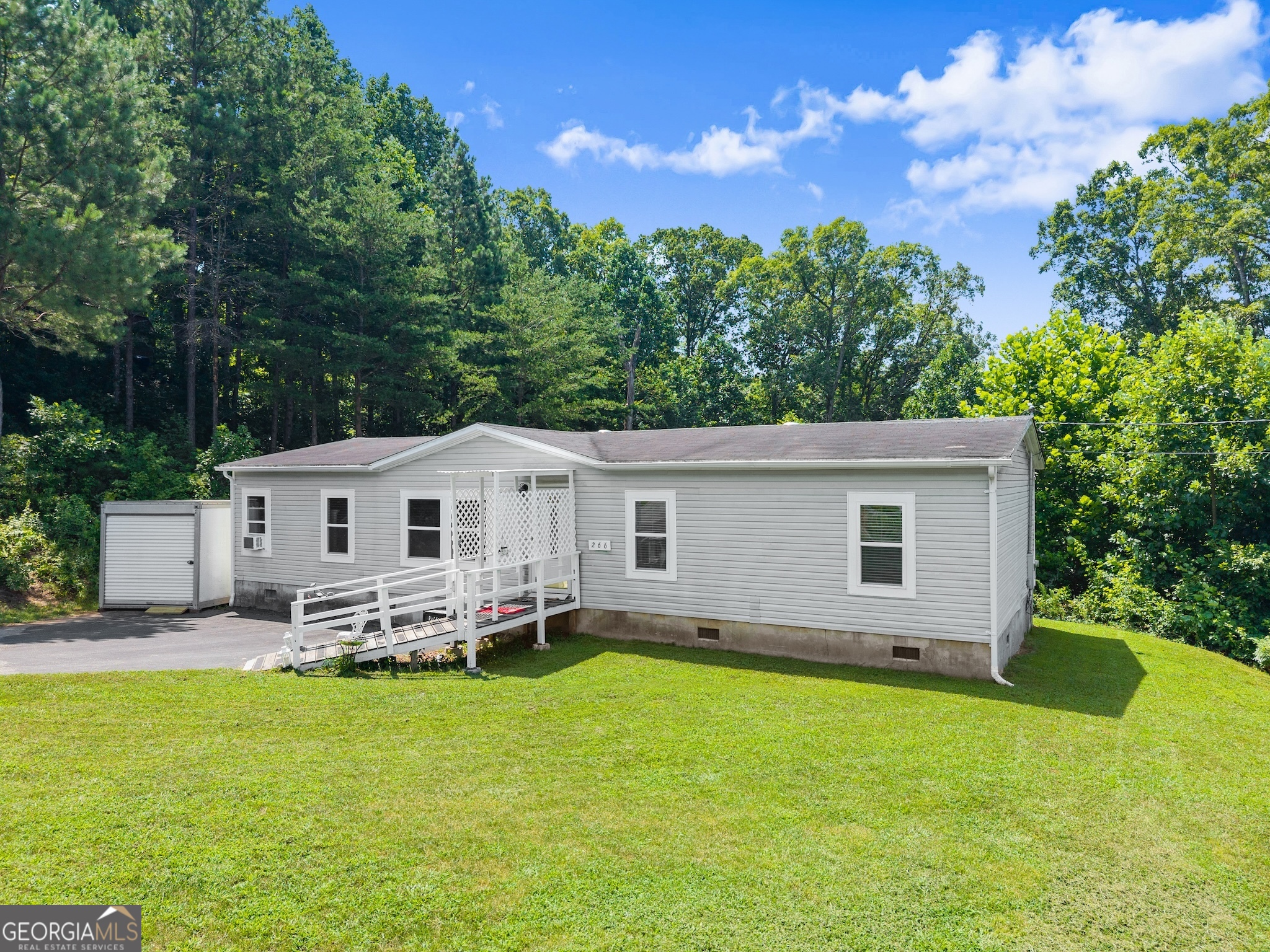 266 Robin Hood DR