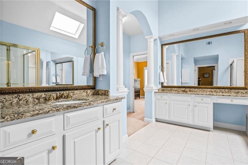 Easthampton - The Ridge - Residential