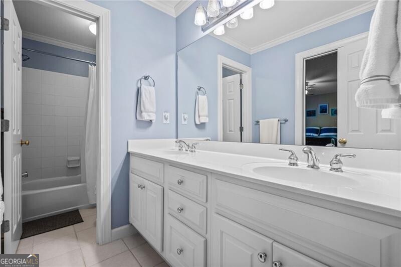 Easthampton - The Ridge - Residential