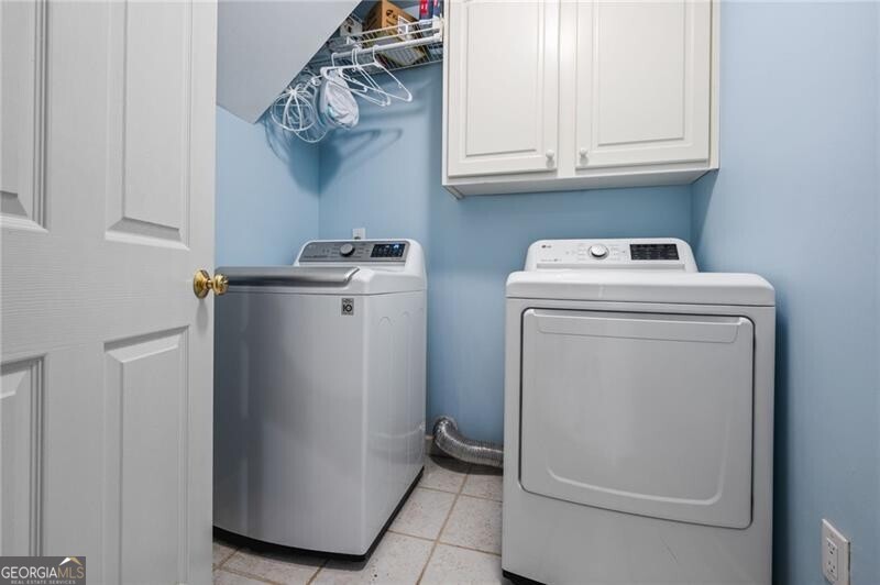 Easthampton - The Ridge - Residential