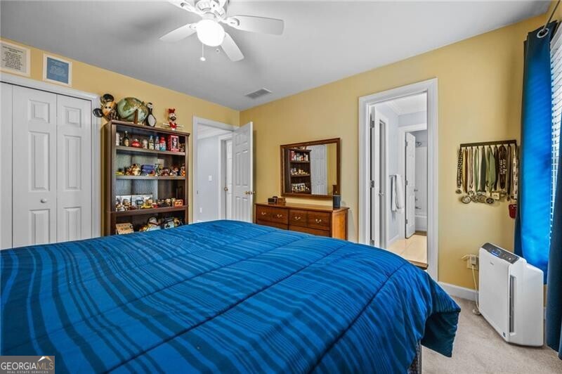 Easthampton - The Ridge - Residential