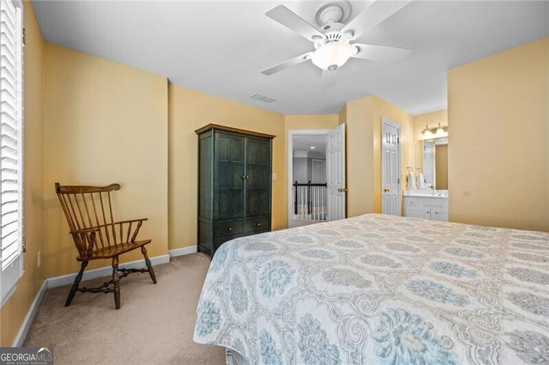 Easthampton - The Ridge - Residential