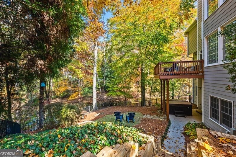 Easthampton - The Ridge - Residential