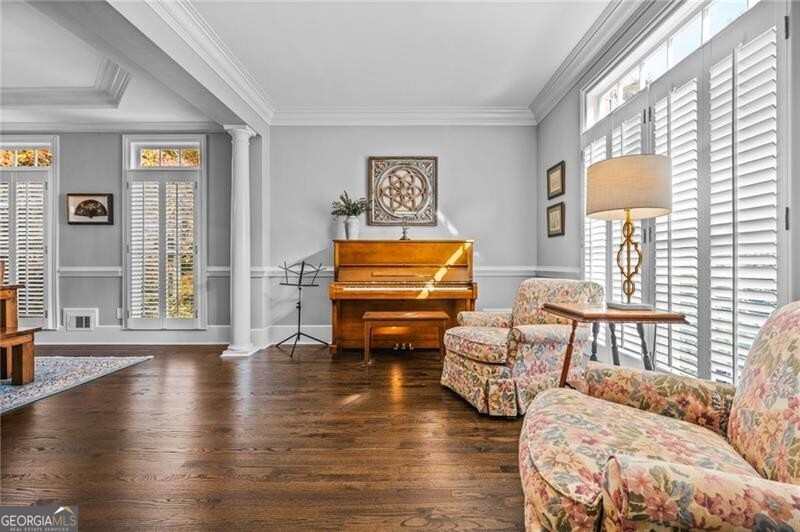 Easthampton - The Ridge - Residential