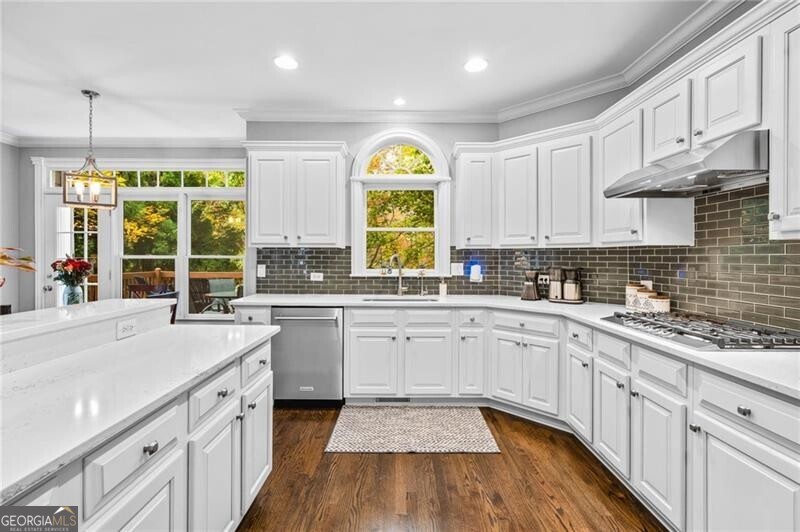 Easthampton - The Ridge - Residential