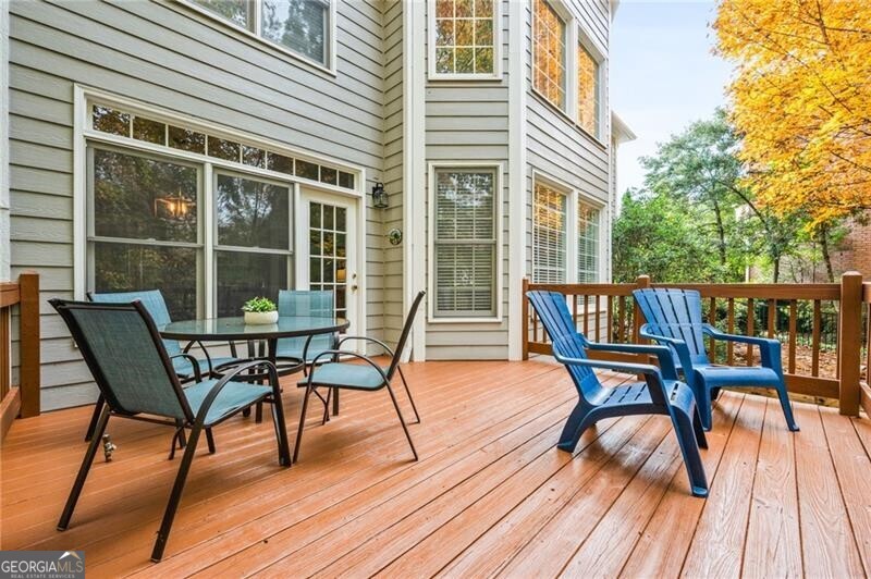 Easthampton - The Ridge - Residential