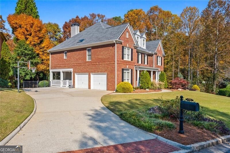 Easthampton - The Ridge - Residential