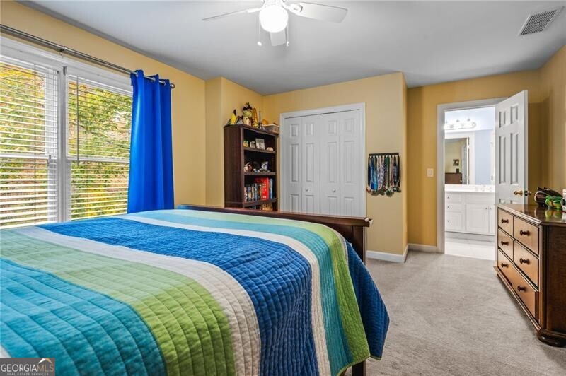 Easthampton - The Ridge - Residential