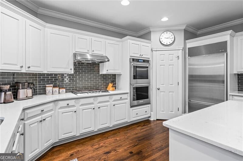 Easthampton - The Ridge - Residential