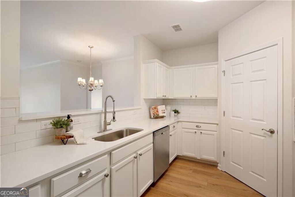 Photo of 1955 Nocturne Drive #3204, Alpharetta, GA 30009 (MLS # 10689259)