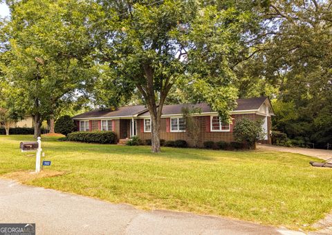 A home in Hawkinsville